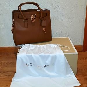 MICHAEL Michael Kors Women's Hamilton East/West Satchel Bag, Luggage, One Size